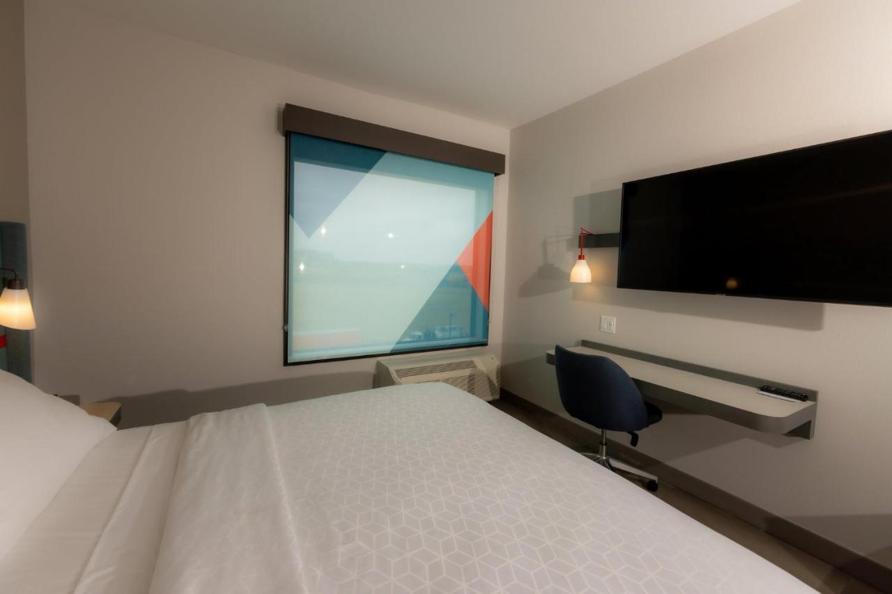 Avid Hotels - Denver Airport Area By Ihg Εξωτερικό φωτογραφία